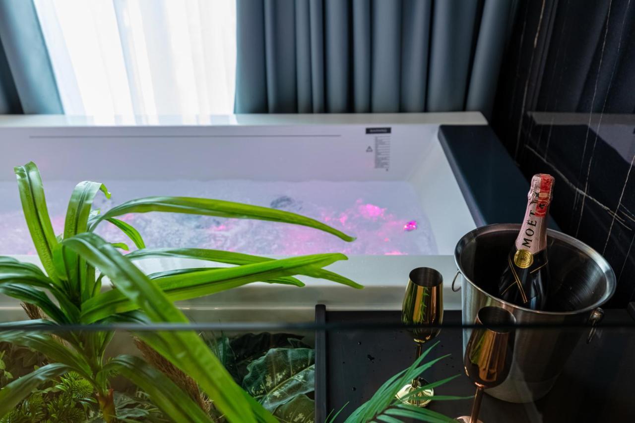 Ames Hotel & Spa วญอเรอ ภายนอก รูปภาพ