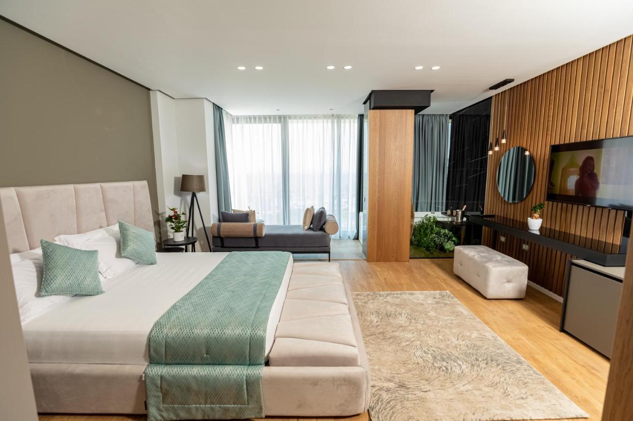 Ames Hotel & Spa วญอเรอ ภายนอก รูปภาพ