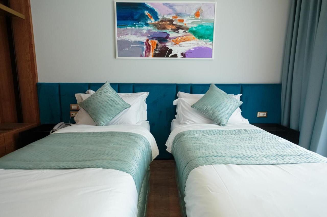 Ames Hotel & Spa วญอเรอ ภายนอก รูปภาพ