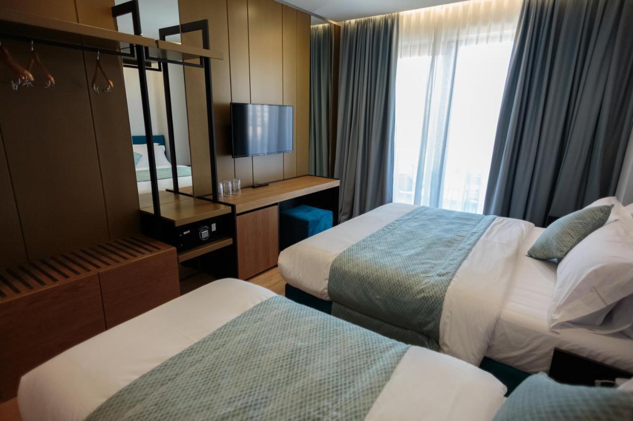 Ames Hotel & Spa วญอเรอ ภายนอก รูปภาพ